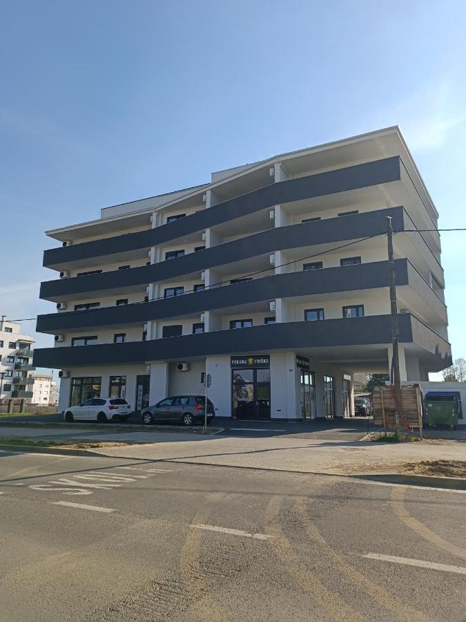 Apartment Leo *